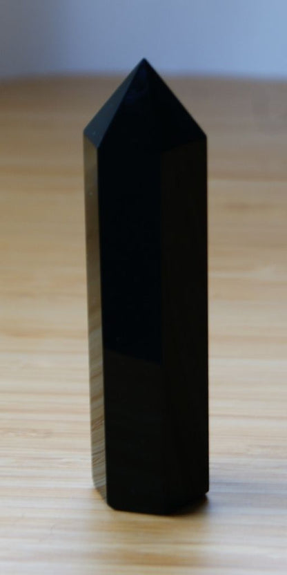 OBELISK (WIEŻA) Z OBSYDIANU – OCHRONA, GRANICE I UZIEMIENIE
